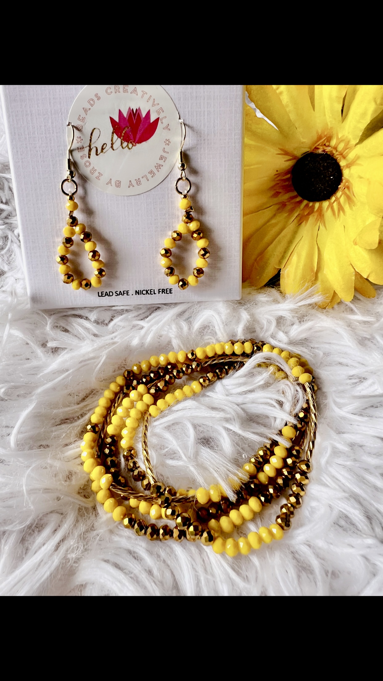 Yellow Gold Earring and bracelet set